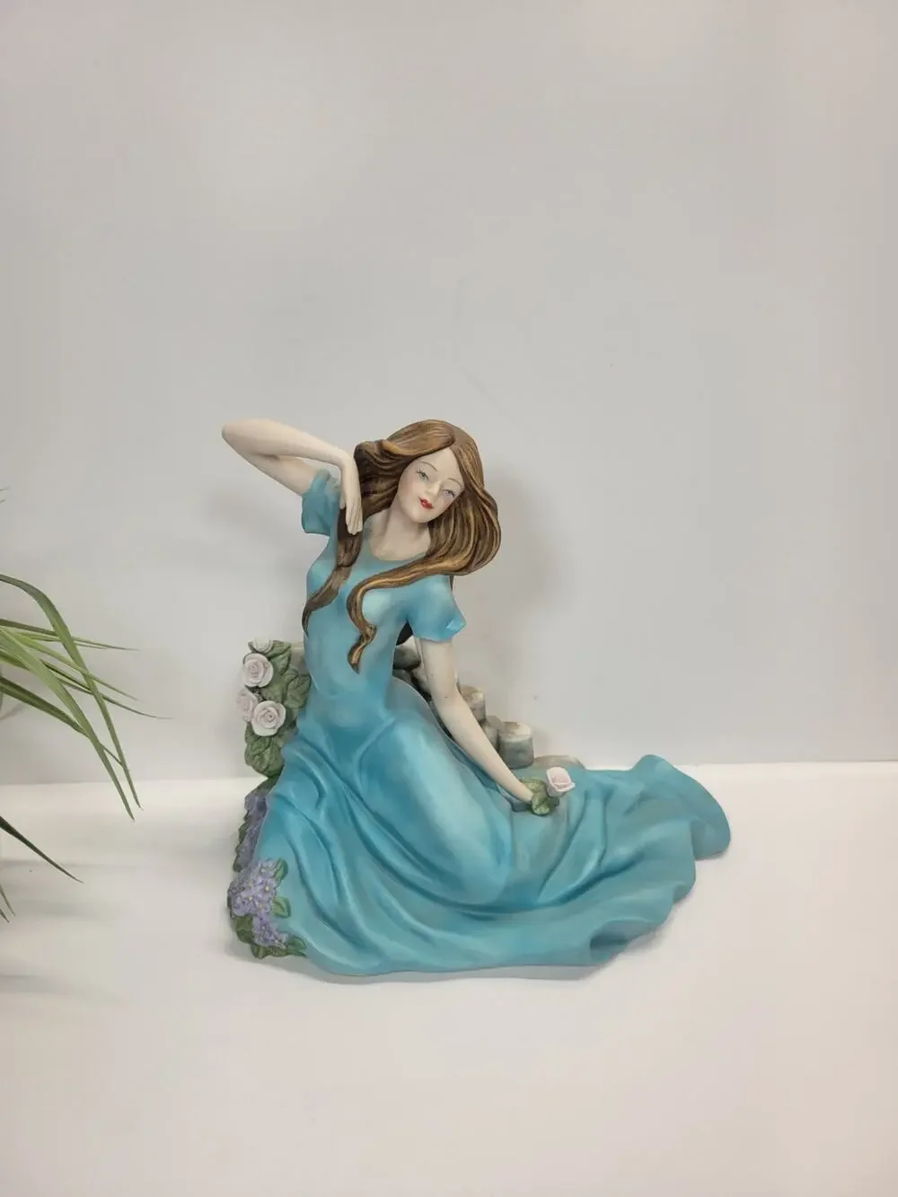 Homco Home Interiors Lisa's Garden Figurine Lady Blue Dress 14718-07